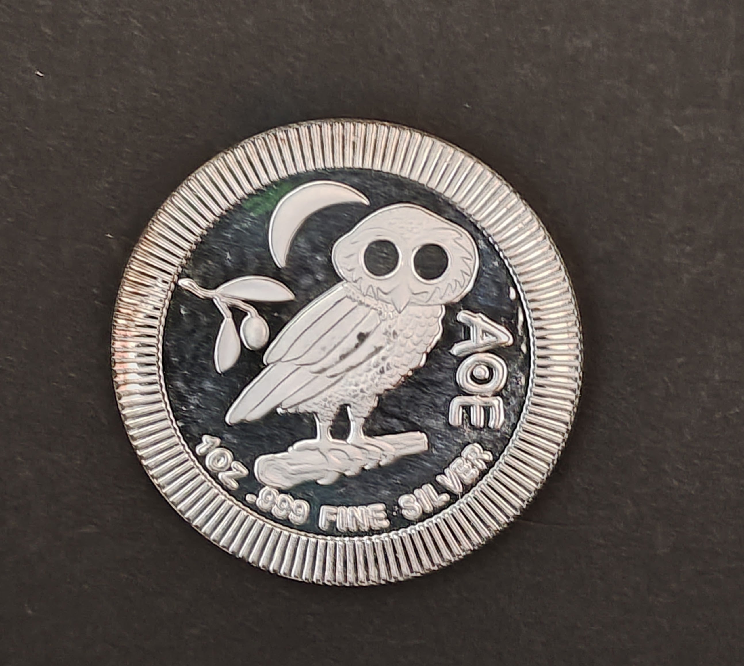 2017 Niue Two Dollar 1 oz .999 Fine Silver Round AOE Owl Elizabeth II Coin.