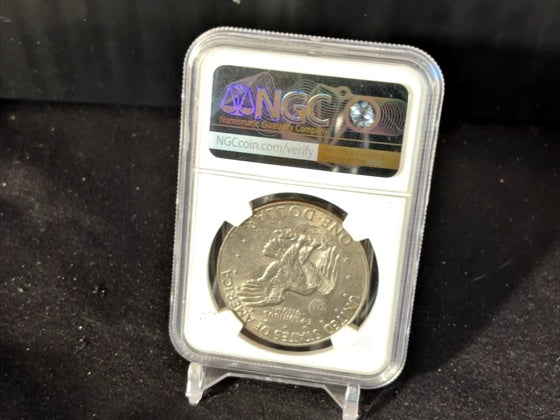 1977 Eisenhower Dollar – GEM UNCIRCULATED – Philadelphia Mint